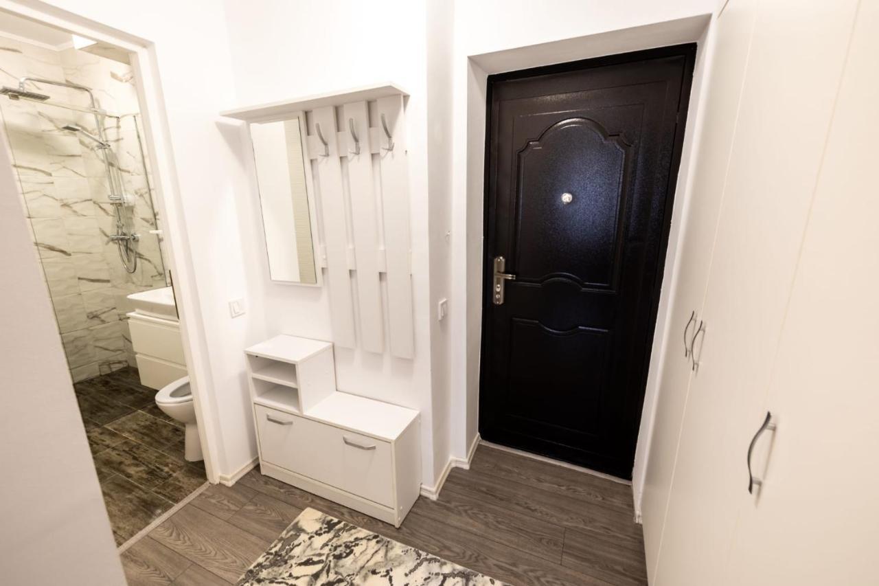 New Home Studio Zalău エクステリア 写真